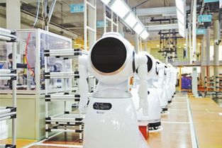 商用服务机器人在昆明下线 填补西南地区高端智能制造产业空白